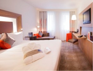 hotel_novotel_room